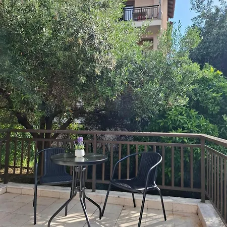 Casa Patronimio Aristotle Socrates Hébergement de vacances Ierissos